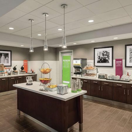 Hampton Inn Brooklyn Park Dış mekan fotoğraf
