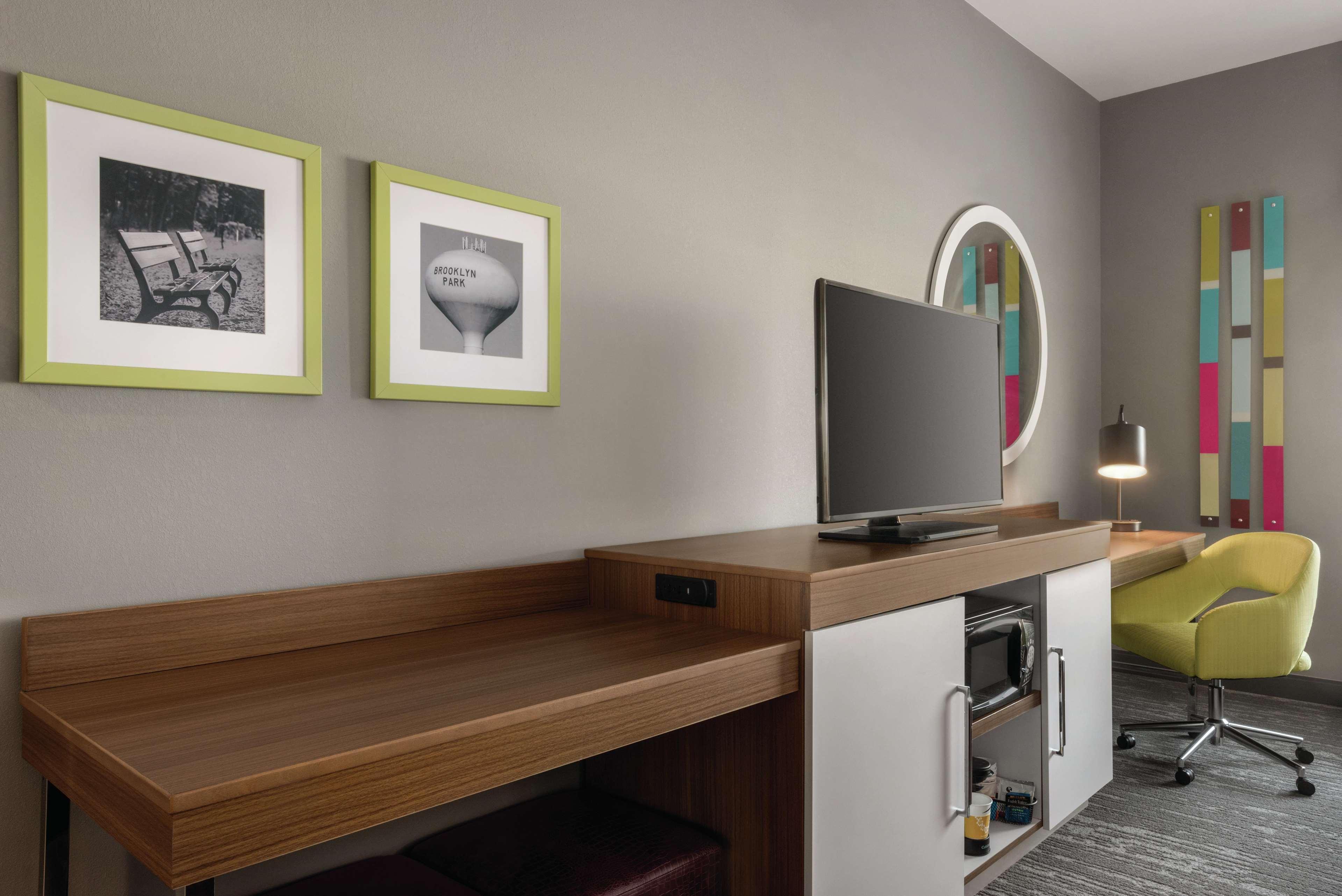 Hampton Inn Brooklyn Park Dış mekan fotoğraf