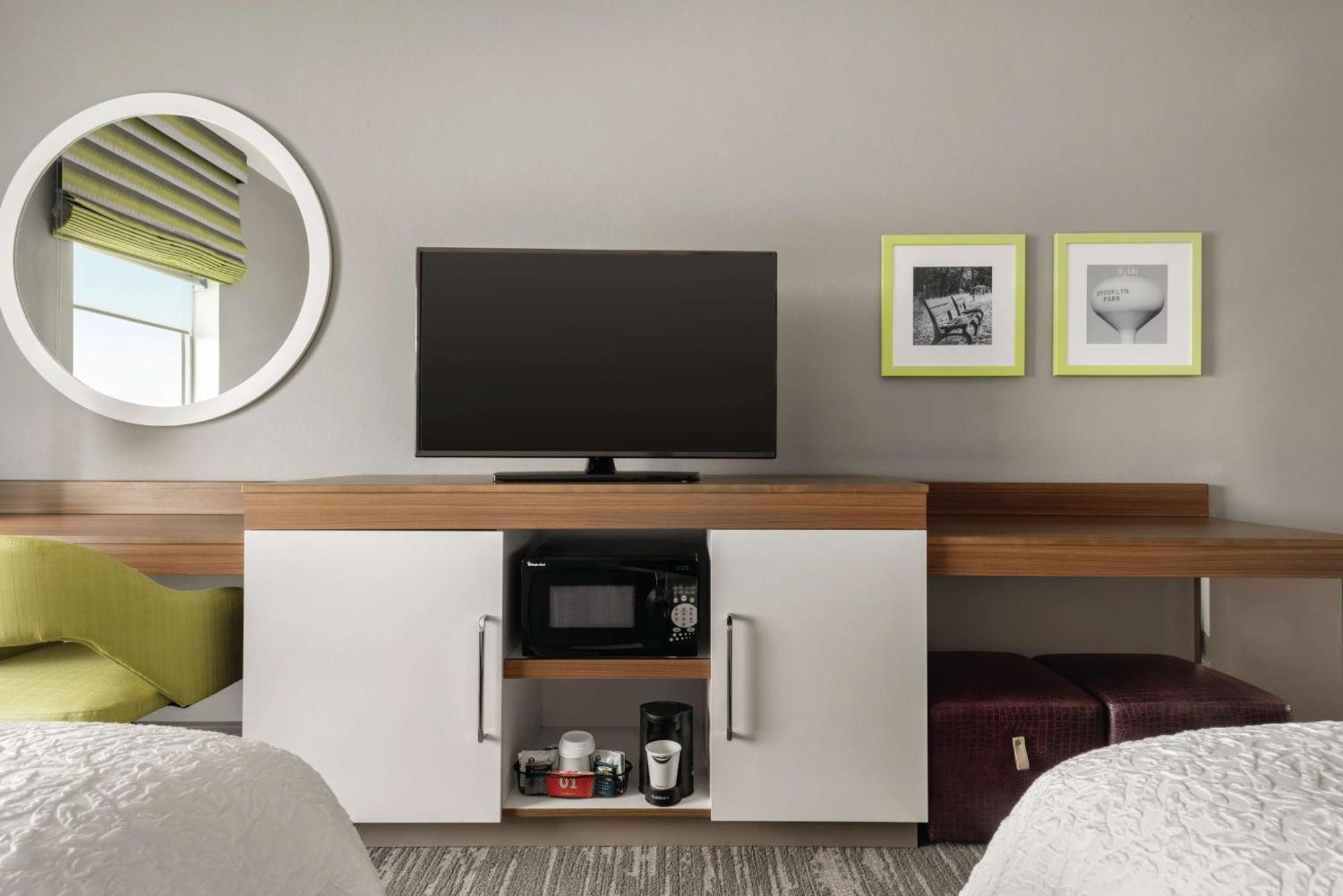 Hampton Inn Brooklyn Park Dış mekan fotoğraf
