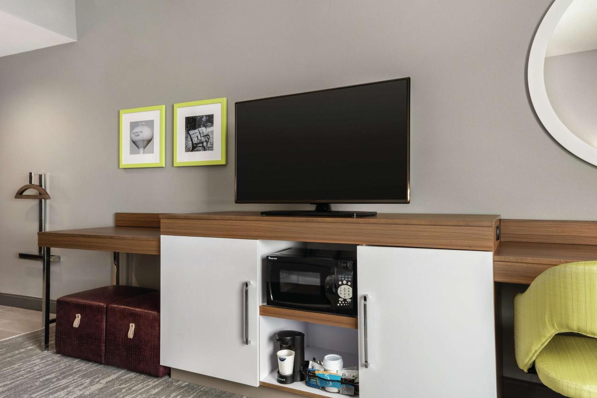 Hampton Inn Brooklyn Park Dış mekan fotoğraf